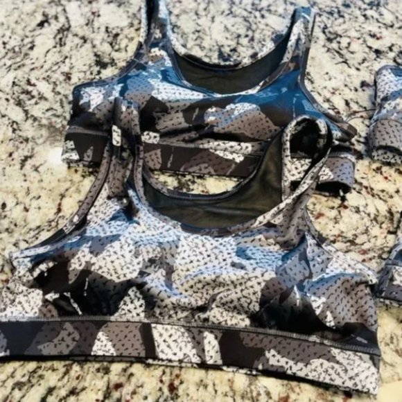 NWT MONO B Sports Bra Abstract Camo Black/Gray/White SIZES MEDIUM & LARGE - Picture 14 of 15